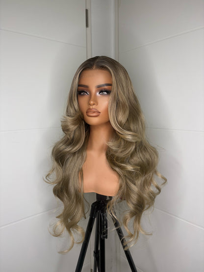 JOANA HDWIG