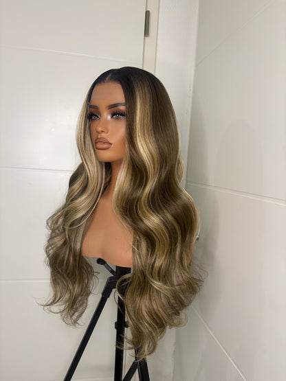 ZARA HDWIG